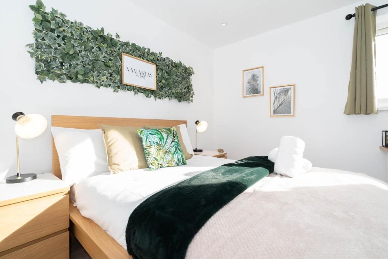 Luxury Urban Oasis In West Midlands Lägenhet Birmingham Exteriör bild