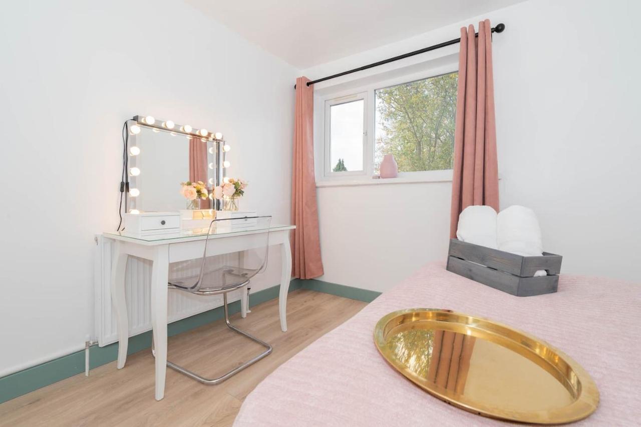 Luxury Urban Oasis In West Midlands Lägenhet Birmingham Exteriör bild
